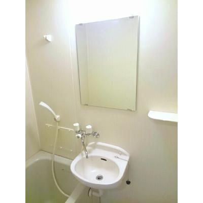 イグレック。楯　Ｂ 101【管理NO：1-009744102-01010】 ★家具家電は申し込み後に搬入します★の物件画像