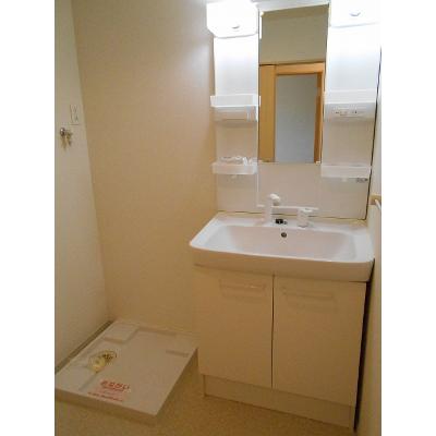 クレメント　Ｂ 201【管理NO：1-019996002-02010】 ★家具家電は申し込み後に搬入します 2026年08月中旬入居可能の物件画像