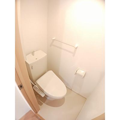 エアリーⅡ 202【管理NO：1-019167101-02020】 ★家具家電は申し込み後に搬入します★の物件画像