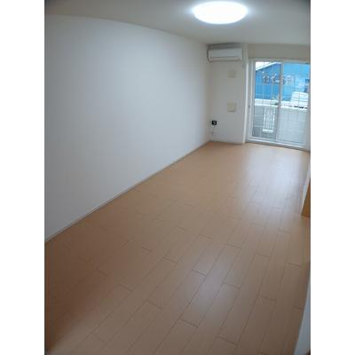 ローズ　クォーツ 103【管理NO：1-018602501-01030】 ★家具家電は申し込み後に搬入します★の物件画像