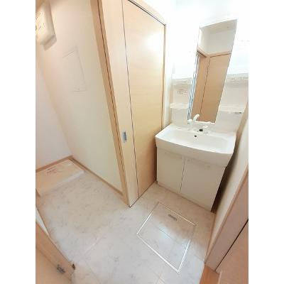 アルカンシエル 203【管理NO：1-016452601-02030】 ★家具家電は申し込み後に搬入します 2026年07月下旬入居可能の物件画像