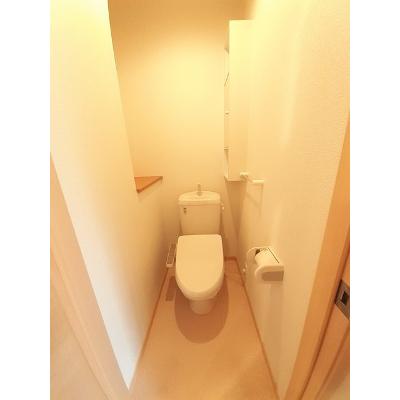エアリ－ 101【管理NO：1-015796601-01010】 ★家具家電は申し込み後に搬入します★の物件画像