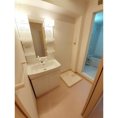 クレイドルＨ・Ｉ 103【管理NO：1-015519101-01030】 ★家具家電は申し込み後に搬入します★の物件画像