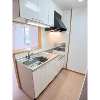 シュティル港町 102【管理NO：1-015466401-01020】 ★家具家電は申し込み後に搬入します★の物件画像