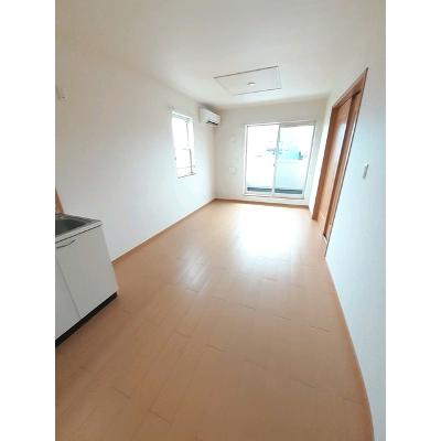 プリムローズ 203【管理NO：1-015185001-02030】 ★家具家電は申し込み後に搬入しますの物件画像