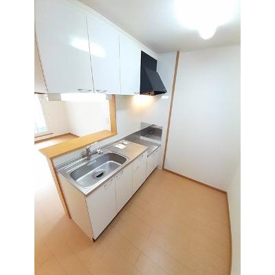プリムローズ　泉宮　Ａ 201【管理NO：1-014848601-02010】 ★家具家電は申し込み後に搬入しますの物件画像