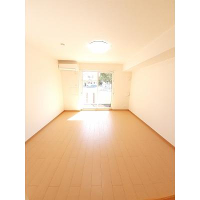 ラウルスＫ 103【管理NO：1-014555501-01030】 ★家具家電は申し込み後に搬入します★の物件画像