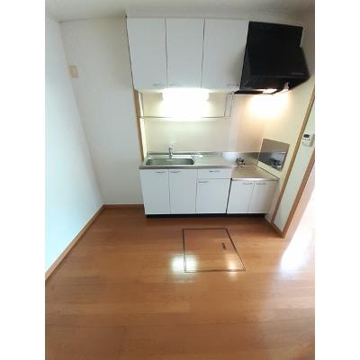 Ｃｏｃｋｉｅ 101【管理NO：1-014052201-01010】 ★家具家電は申し込み後に搬入しますの物件画像