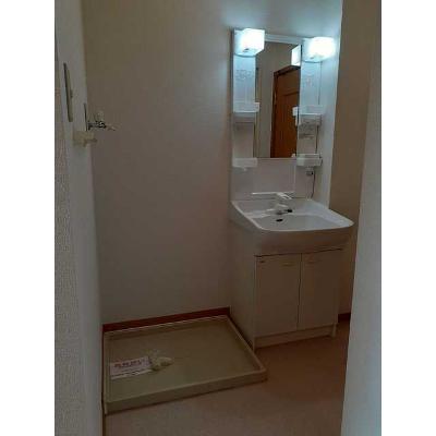 ラフレシールⅡ 202【管理NO：1-011849202-02020】 ★家具家電は申し込み後に搬入しますの物件画像