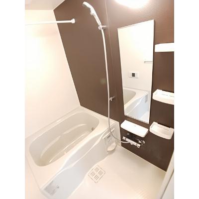 シュウ・レミングＥ 102【管理NO：1-024002402-01020】 ★家具家電は申し込み後に搬入しますの物件画像