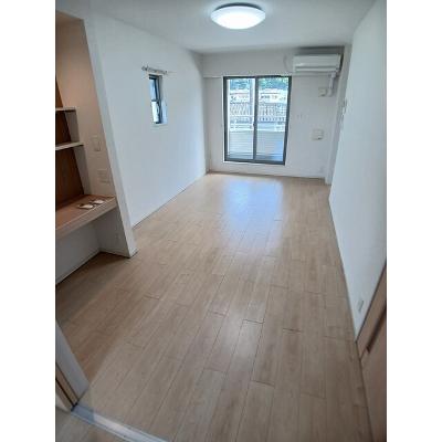 メリリーＢ 205【管理NO：1-023143602-02040】 ★家具家電は申し込み後に搬入します★の物件画像