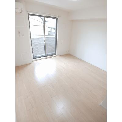 ｓａｌｔ　ｓｅｅ 102【管理NO：1-022077901-01020】 ★家具家電は申し込み後に搬入します★の物件画像