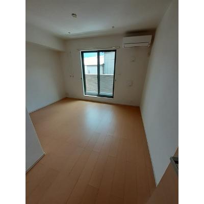 フリシュ 203【管理NO：1-020391801-02030】 ★家具家電は申し込み後に搬入します★の物件画像
