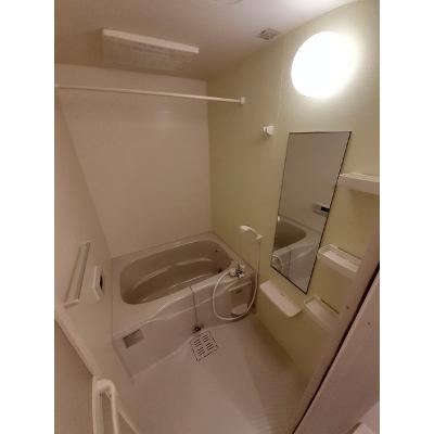 フリシュ 203【管理NO：1-020391801-02030】 ★家具家電は申し込み後に搬入します★の物件画像
