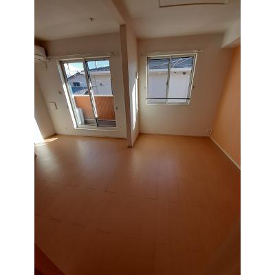 笑顔館Ⅱ 202【管理NO：1-020323801-02020】 ★家具家電は申し込み後に搬入します★の物件画像