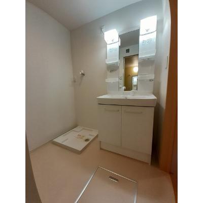 エストレーラⅡ　Ａ 201【管理NO：1-018731201-02010】 ★家具家電は申し込み後に搬入しますの物件画像