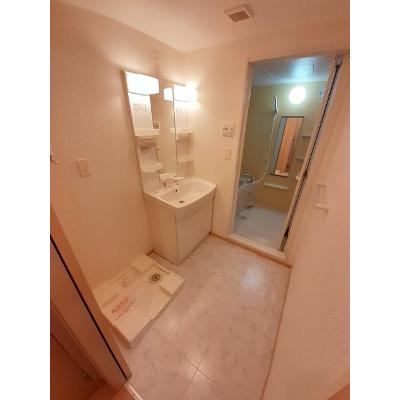 リーガハット２３ 103【管理NO：1-018116001-01030】 ★家具家電は申し込み後に搬入しますの物件画像