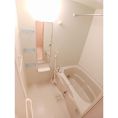 カーサ　ディ　ファーロ 202【管理NO：1-018107301-02020】 ★家具家電は申し込み後に搬入します★の物件画像