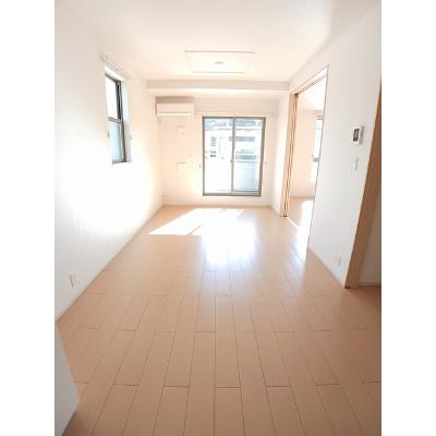 ベアート　サリーナ 203【管理NO：1-017520701-02030】 ★家具家電は申し込み後に搬入しますの物件画像