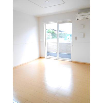 ヴィラフォンテーヌＣ 102【管理NO：1-016362201-01020】 ★家具家電は申し込み後に搬入します★の物件画像