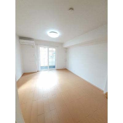 ル・レ－ヴ 102【管理NO：1-015700201-01020】 ★家具家電は申し込み後に搬入します★の物件画像