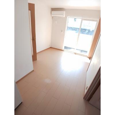 グラン・すずかぜの丘Ｃ 102【管理NO：1-014595003-01020】 ★家具家電は申し込み後に搬入します★の物件画像