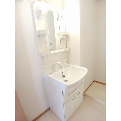 グラン・すずかぜの丘Ｃ 102【管理NO：1-014595003-01020】 ★家具家電は申し込み後に搬入します★の物件画像