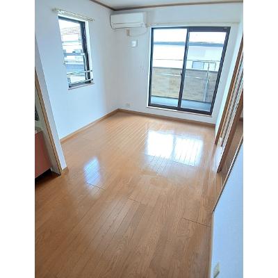 ベルシェーネ　Ｂ 202【管理NO：1-013023802-02020】 ★家具家電は申し込み後に搬入します★の物件画像