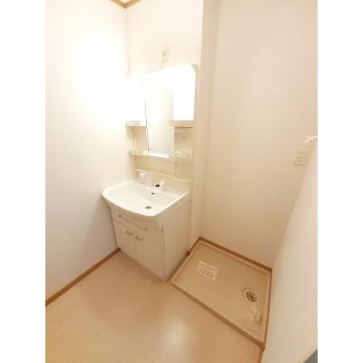サングリーンハイツＡ 102【管理NO：1-012927901-01020】 ★家具家電は申し込み後に搬入します★の物件画像