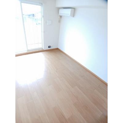 メゾン・サトー 102【管理NO：1-012156201-01020】 ★家具家電は申し込み後に搬入します★の物件画像
