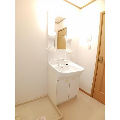 サンシャイン　セレノ 201【管理NO：1-012067301-02010】 ★家具家電は申し込み後に搬入しますの物件画像