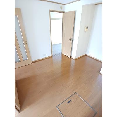 サンシャイン　セレノ 103【管理NO：1-012067301-01030】 ★家具家電は申し込み後に搬入しますの物件画像