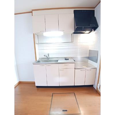 サンシャイン　セレノ 103【管理NO：1-012067301-01030】 ★家具家電は申し込み後に搬入しますの物件画像