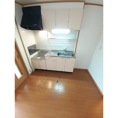 サンシャイン　セレノ 101【管理NO：1-012067301-01010】 ★家具家電は申し込み後に搬入しますの物件画像