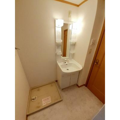 サンシャイン　セレノ 101【管理NO：1-012067301-01010】 ★家具家電は申し込み後に搬入しますの物件画像