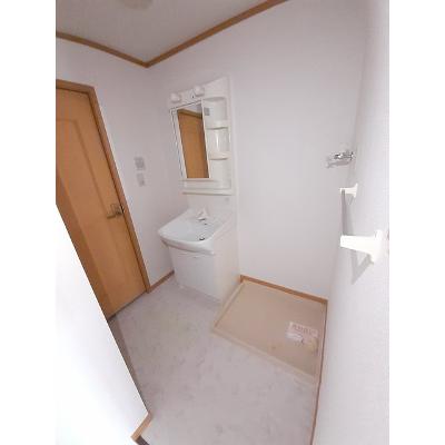 ラフレシールⅠ 203【管理NO：1-011849201-02030】 ★家具家電は申し込み後に搬入しますの物件画像