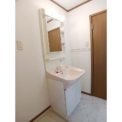 オーク・Ｋ 205【管理NO：1-011582301-02040】 ★家具家電は申し込み後に搬入します★の物件画像