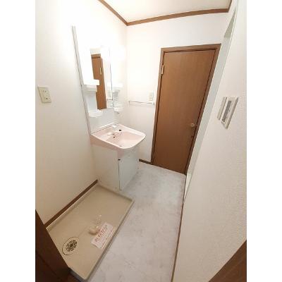 オーク・Ｋ 203【管理NO：1-011582301-02030】 ★家具家電は申し込み後に搬入します★の物件画像