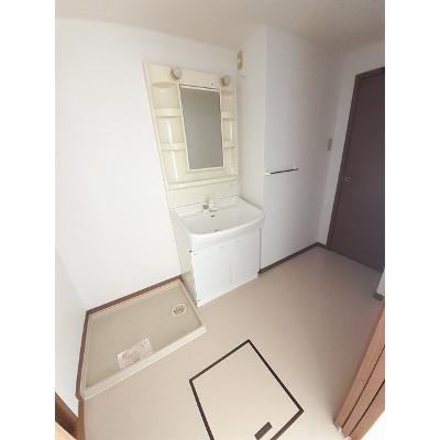 ソレアードアパルタメント 101【管理NO：1-011205301-01010】 ★家具家電は申し込み後に搬入します★の物件画像