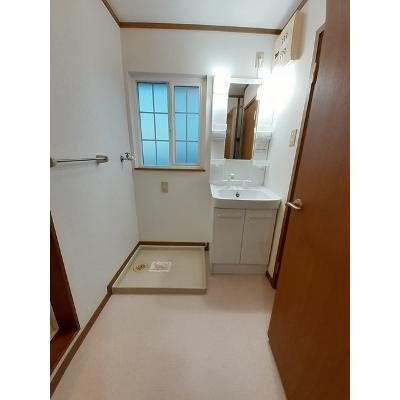 アブニ－ル　Ｓａｄａｏｋａ 203【管理NO：1-010558701-02030】 ★家具家電は申し込み後に搬入しますの物件画像