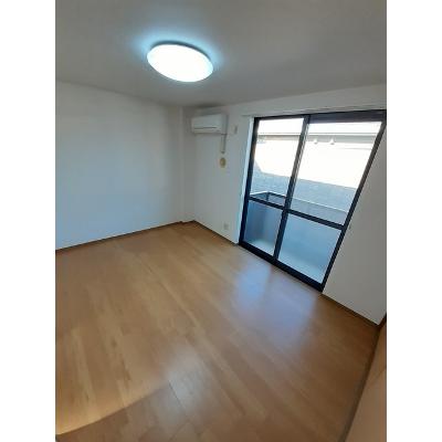 ドミール・ルシパー 203【管理NO：1-010061201-02030】 ★家具家電は申し込み後に搬入します★の物件画像