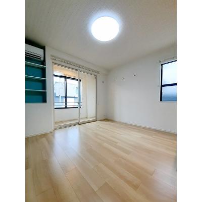 プレフェリート・Ⅴ 107【管理NO：1-027607602-01060】 ★家具家電は申し込み後に搬入します★の物件画像