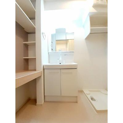 レジデンス鳥生３ 103【管理NO：1-024652103-01030】 ★家具家電は申し込み後に搬入しますの物件画像