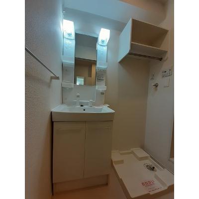 メイビオーラⅢ 101【管理NO：1-022513301-01010】 ★家具家電は申し込み後に搬入しますの物件画像