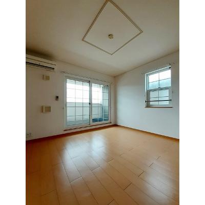 グランデＫⅡ　Ｂ 201【管理NO：1-014893002-02010】 ★家具家電は申し込み後に搬入しますの物件画像