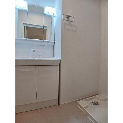 リヴェール 206【管理NO：1-028432201-02050】 ★家具家電は申し込み後に搬入します★ ★2026年10月上旬入居可能★の物件画像