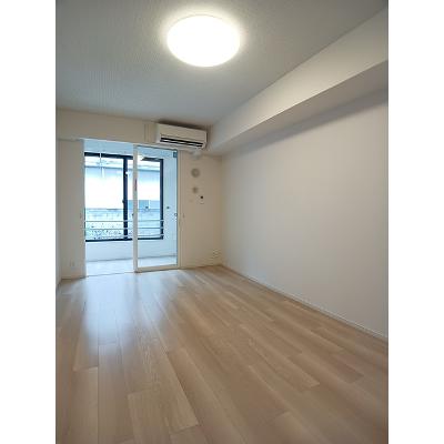 リヴェール 105【管理NO：1-028432201-01040】 ★家具家電は申し込み後に搬入します★ ★2026年10月上旬入居可能★の物件画像