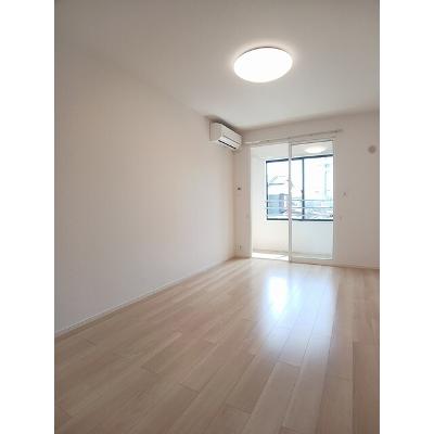 ＤＫ　ＳＥＬＥＣＴ　ラフィネⅢ 203【管理NO：1-028411601-02030】 ★家具家電は申し込み後に搬入します★の物件画像