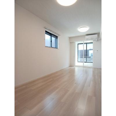 ＤＫ　ＳＥＬＥＣＴ　ラフィネⅢ 106【管理NO：1-028411601-01050】 ★家具家電は申し込み後に搬入しますの物件画像