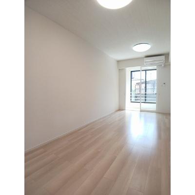 ＤＫ　ＳＥＬＥＣＴ　ラフィネⅢ 103【管理NO：1-028411601-01030】 ★家具家電は申し込み後に搬入します★の物件画像